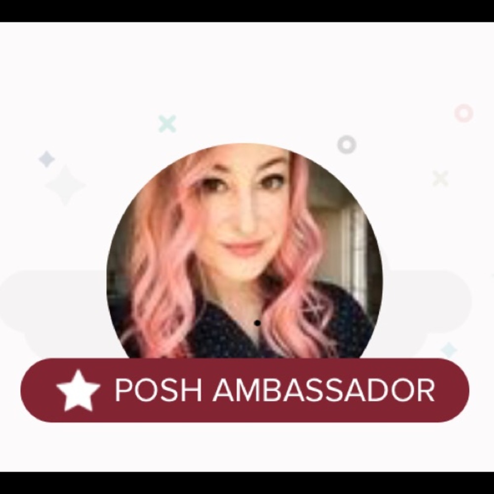 POSHMARK AMBASSADOR!